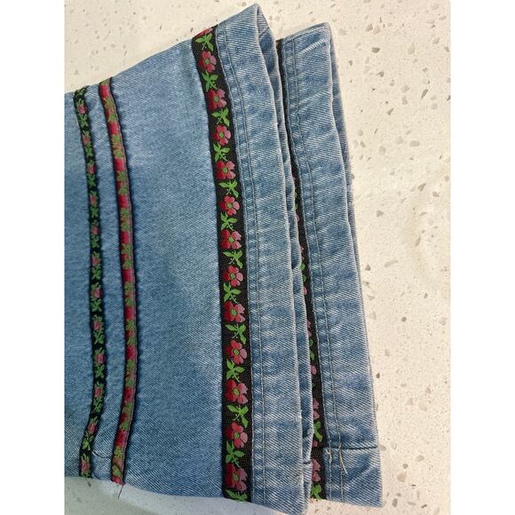 NorthWest Blue Woman Denim Jeans Floral Embroidered Wide Flare Leg Boho Sz 22W - Picture 15 of 15